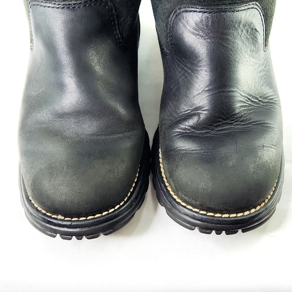 Ugg 5382 Black Boots 5 Leather‎ Suede